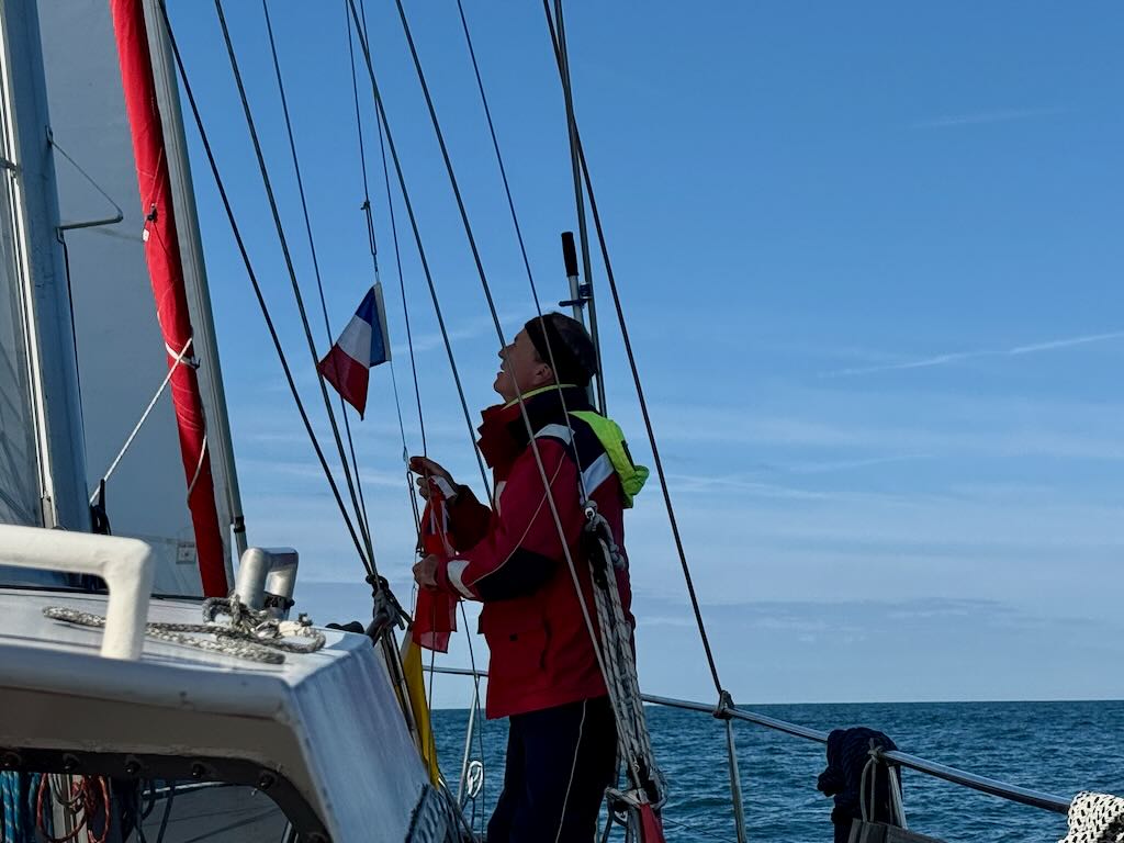 Thomas wechselt die Flagge