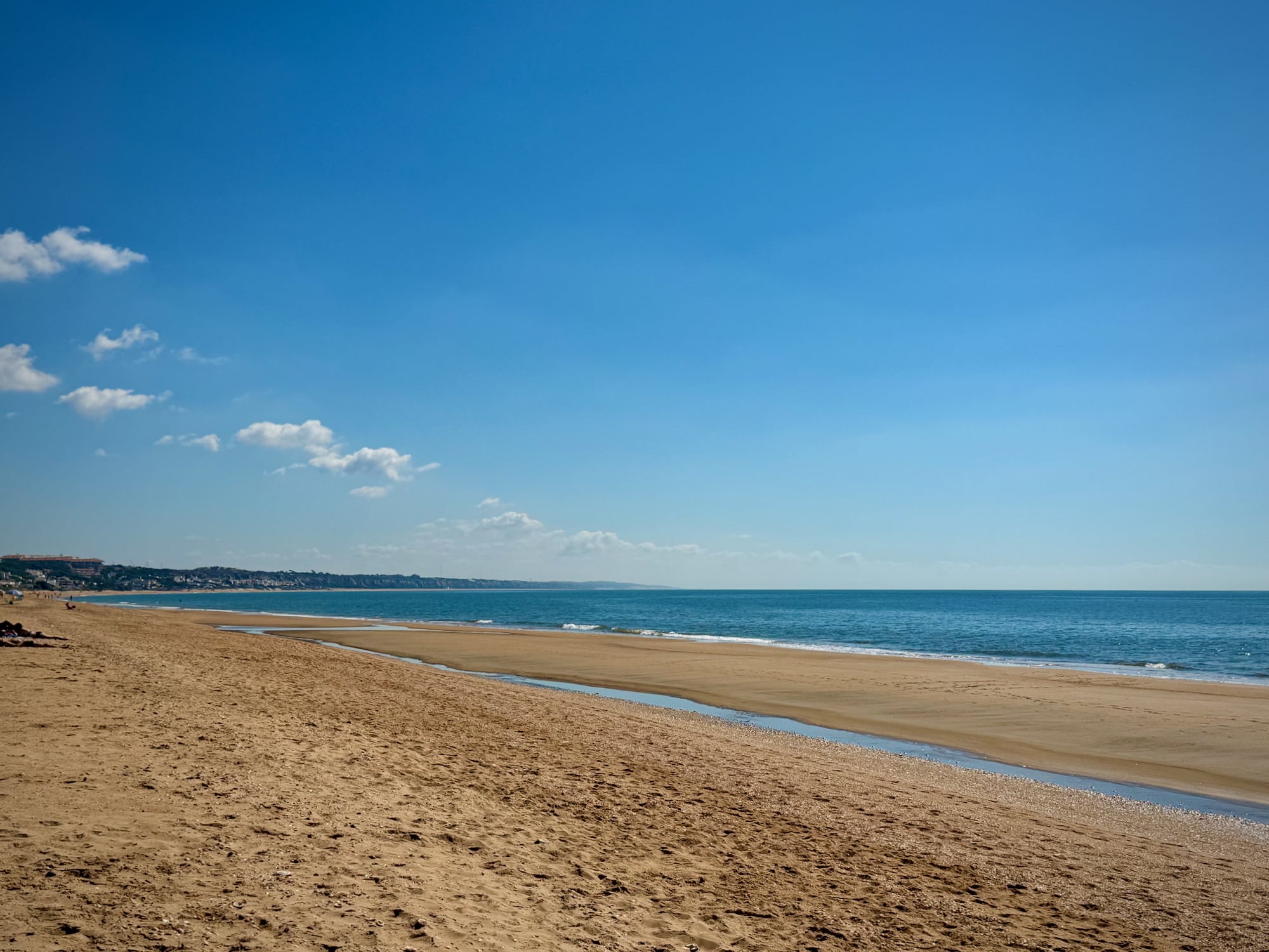 Der lange Sandstrand von Mazagon