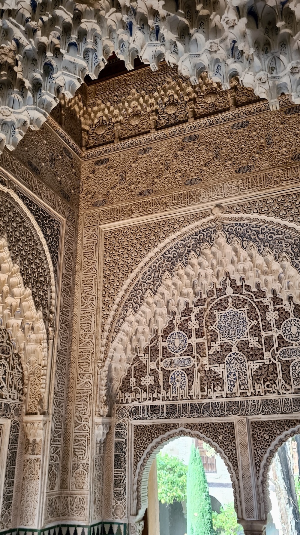 Alhambra - alle Gestaltungselemente auf einem Blick