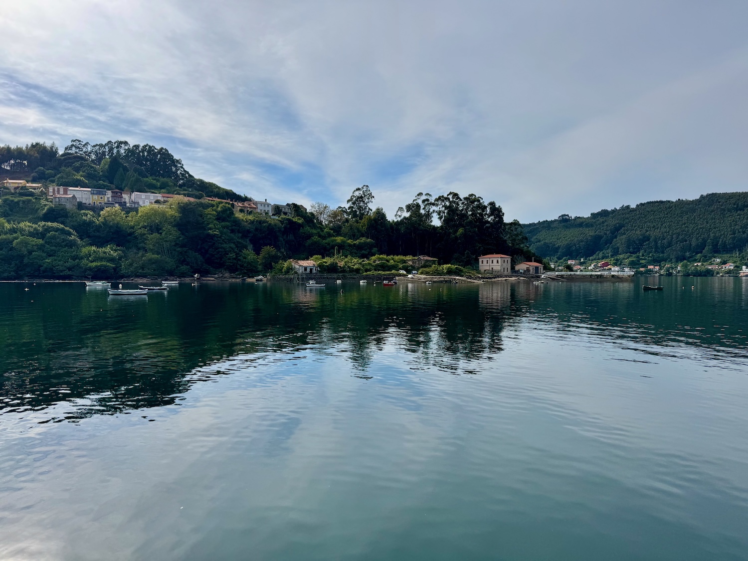 Abends Ankern in der stillen Bucht vor Ferrol